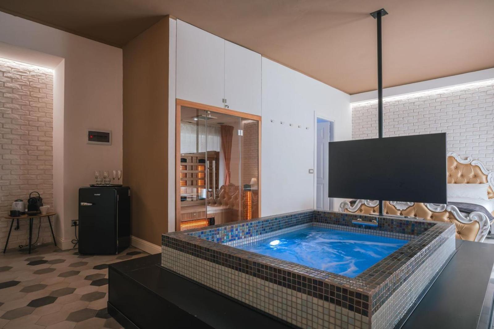 Suitefrattini Degli Eroi Guest house